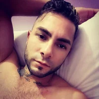 fer20_09's Profile Pic