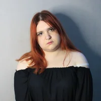 Novelline profiképe