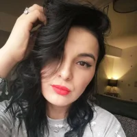 KateMunoz's Profile Pic