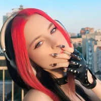 Emma_Bonie profiképe