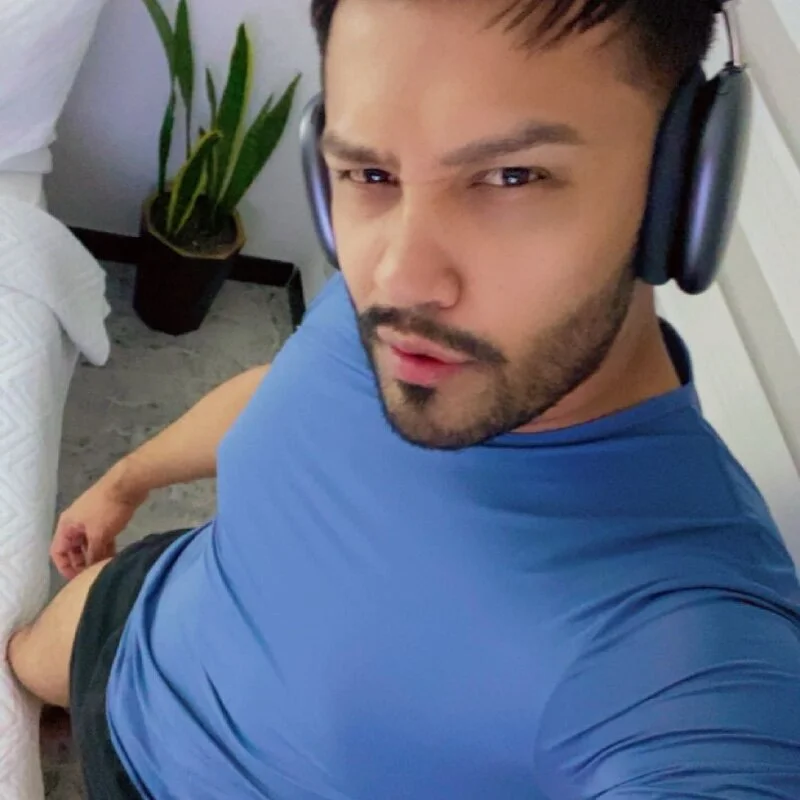 leonartho223 profile photo