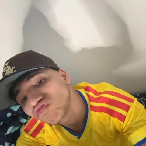 Frayenm19 profile photo