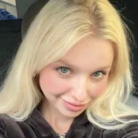 SOPHISHOL's Profile Pic