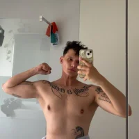 Szymon24のアバター写真