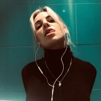 Emma_Lovia's Profile Pic