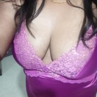 Hotty_Pooja's Profile Pic
