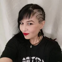 YolandaRocks фото профиля