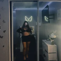 Ảnh đại diện của trapbbybubbles3