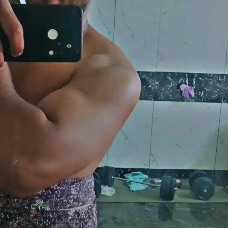muscledad111 profile photo