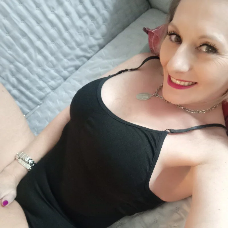 Blond_lady_czech