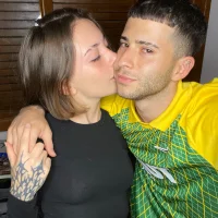 parejahot77's Avatar Pic