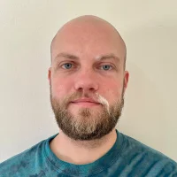 shake132's Profile Pic