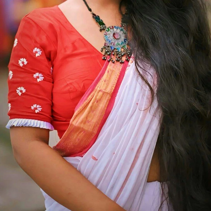 Nandini28 profile photo