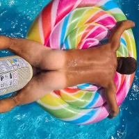 รูปโปรไฟล์ของ HectorHot87