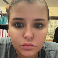 prettyeyes_thickthighs's Profile Pic