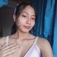 zoe_sara