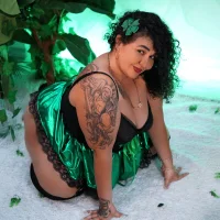 Reginavegaa avatar - live cam performer on MySuperHot