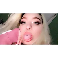 รูปโปรไฟล์ของ sumclutt