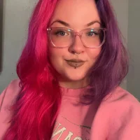 VictoriaHeartt's Profile Pic