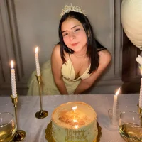 SugarLips18's Profile Pic