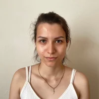 Gambar Profil EmmaBoutin