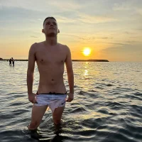 Adrian_Lux_'s Avatar Pic