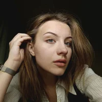 Zdjęcie profilowe modela DevonaEmburyv