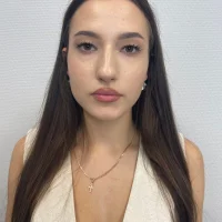 GuinevereGise's Profile Pic