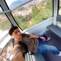 Image d’avatar de MrAdonis_