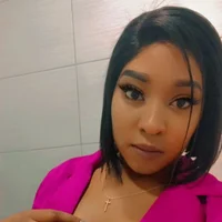 International_Bee's Profile Pic