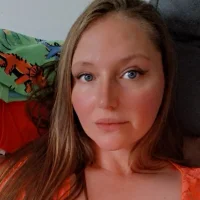 AnnaBusty
