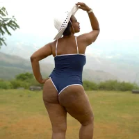 LiliYoung's Avatar Pic