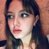 Maria2000-02's Profile Pic
