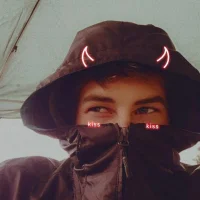 michi02411's Avatar Pic