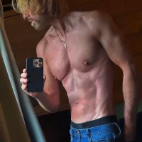 ragnarferox's Profile Pic