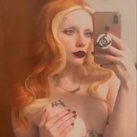 spookybarbiegrl's Avatar Photo