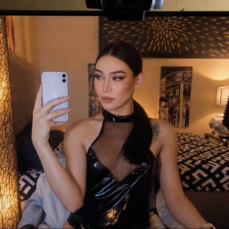 AsianLuna profile photo
