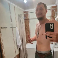 Vicstrokes24's Profile Pic