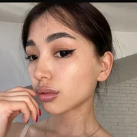 axxxelana's Profile Pic