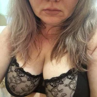 LisbethWebb's Profile Pic