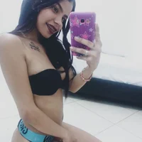 Greicy_tiny Φωτ, Προφίλ