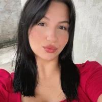 Maya_Pessatto's Profile Pic