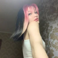 AnnaMiniss's Profile Pic