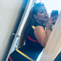 Luna_Roousee's Profile Pic