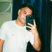 FavoredSummer728's Avatar Pic