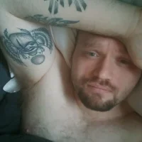 pinkpea023's Avatar Pic