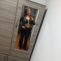 veronica_tf's Profile Pic