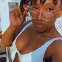 milknhoney333's Profile Pic