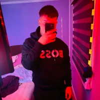 alexander172810-'s Profile Pic