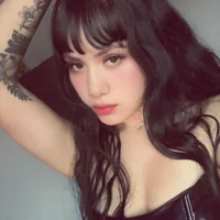 Eva_Sue's Profile Pic